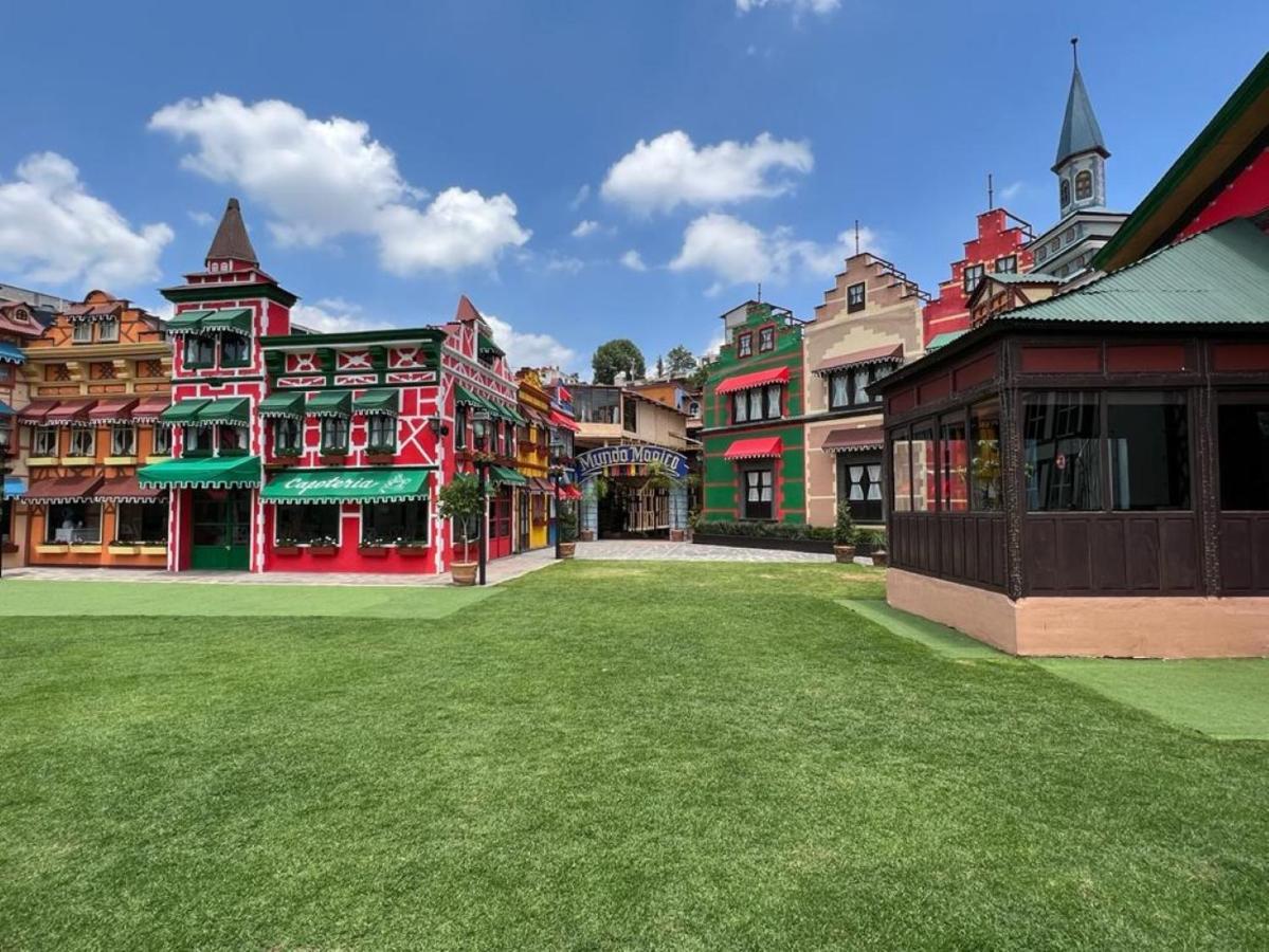 Villa Claus Inn Tlalpujahua de Rayón Buitenkant foto